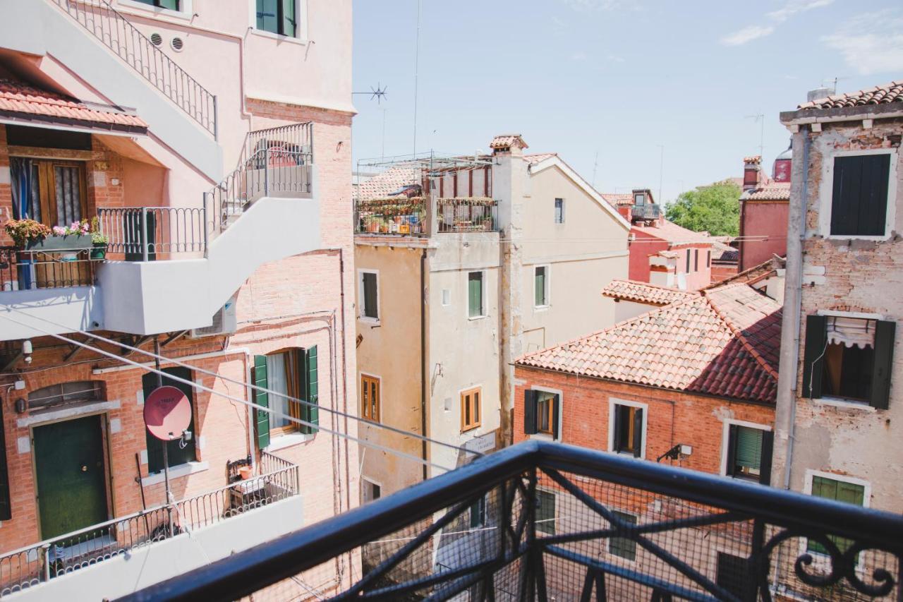 Ca Giardini Apartments In Biennale By Bricola Apartments Βενετία Εξωτερικό φωτογραφία