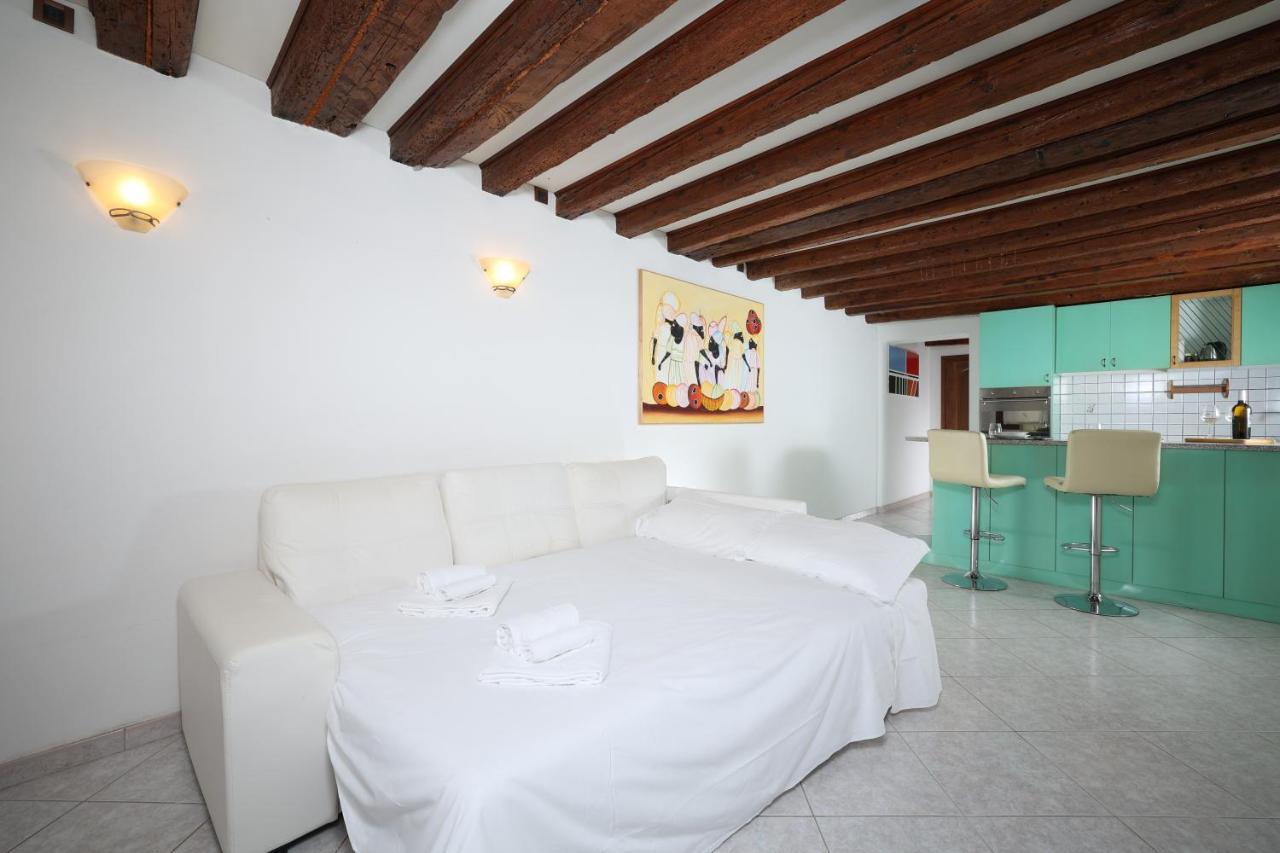 Ca Giardini Apartments In Biennale By Bricola Apartments Βενετία Εξωτερικό φωτογραφία